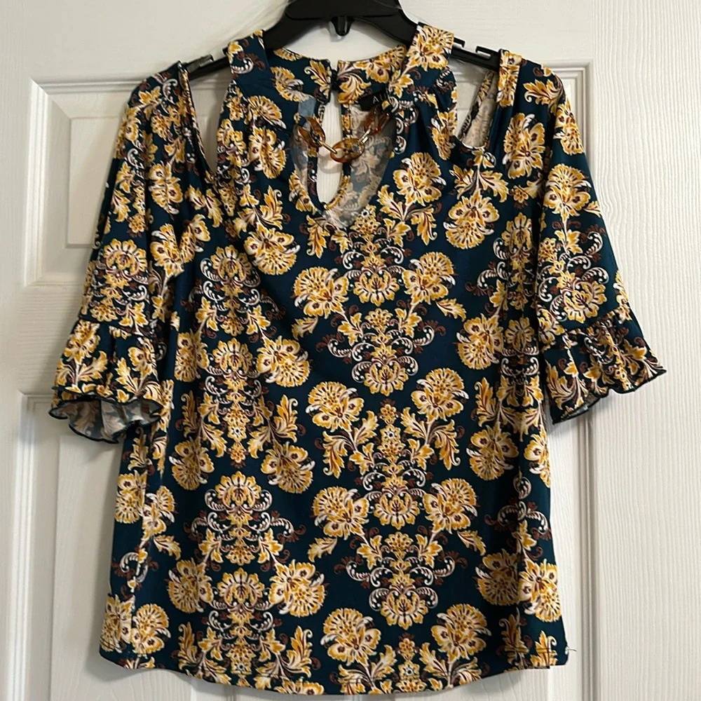 A.U.W Cold Shoulder Blouse with 3/4 ruffle/bell Sleeve - Buttoned Keyhole back S